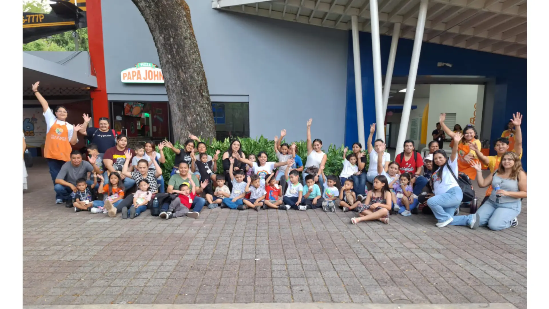 realizamos una visita educativa y recreativa al Museo Tin Marín junto a las niñas y niños del Centro de Desarrollo Infantil y Familiar El Jacalito