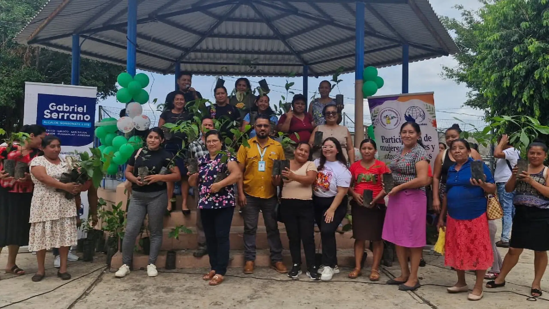 Se desarrollo un foro por la defensa del medio ambiente espacio que reunió a mujeres, juventudes y autoridades para promover acciones de sostenibilidad ambiental