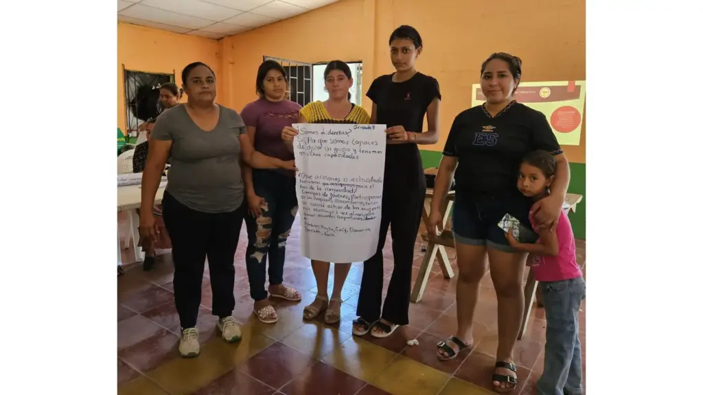 proceso formativo de vocerías comunitarias con la participación de mujeres organizadas del Bajo Lempa, en el distrito de Jiquilisco.